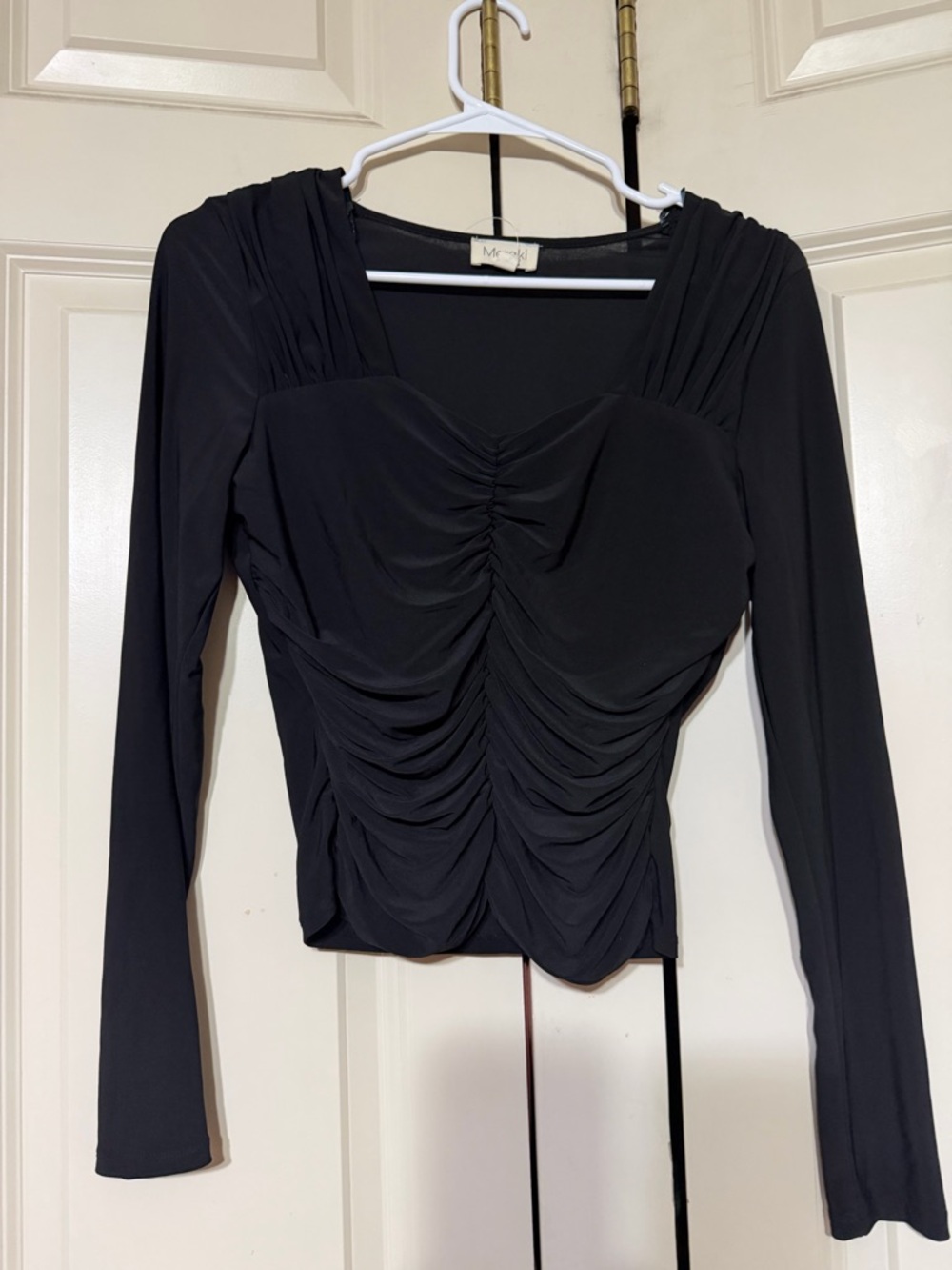 Black Ruched Long-Sleeve Women's Top
